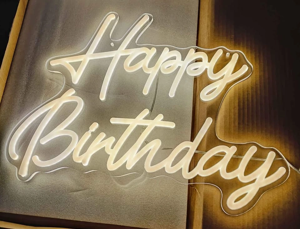 Party decor- Happy birthday LED sign and arch decor rental - photo 5