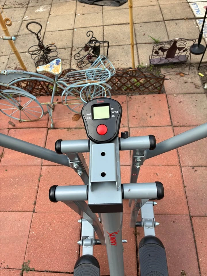Sunny Health and Fitness Air Walk Trainer - photo 2