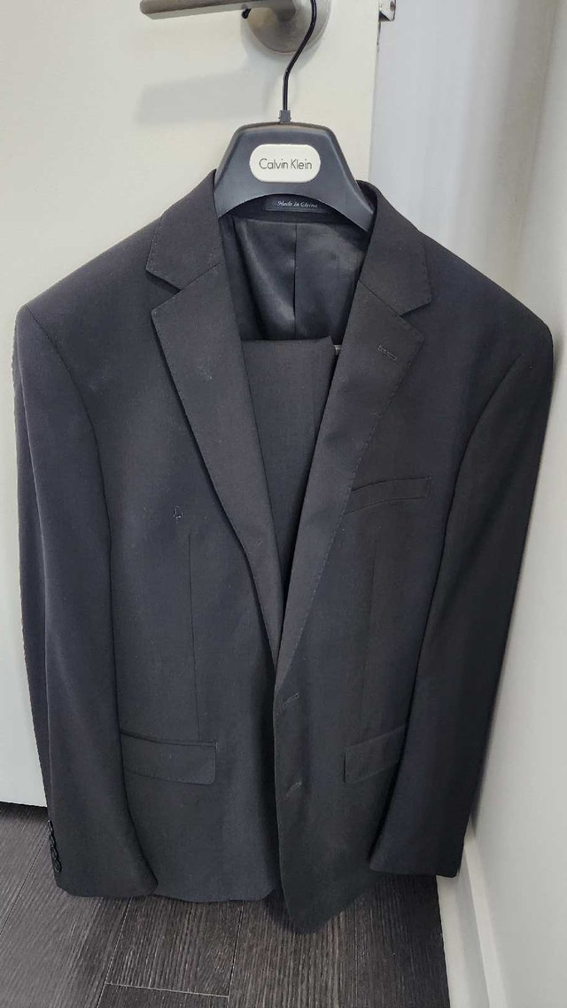 Men's Calvin Klein Black 2-Piece Size 40R
