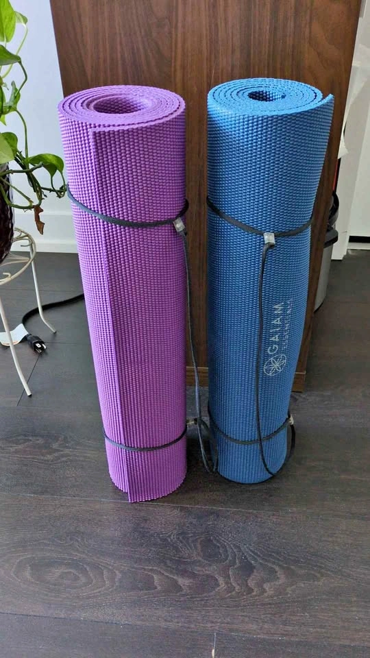 Gaiam essentials yoga mats