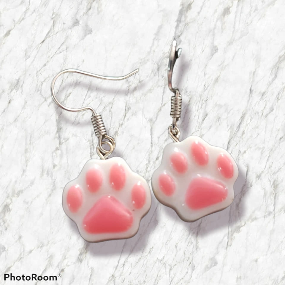 Hand made resin key chains - photo 4