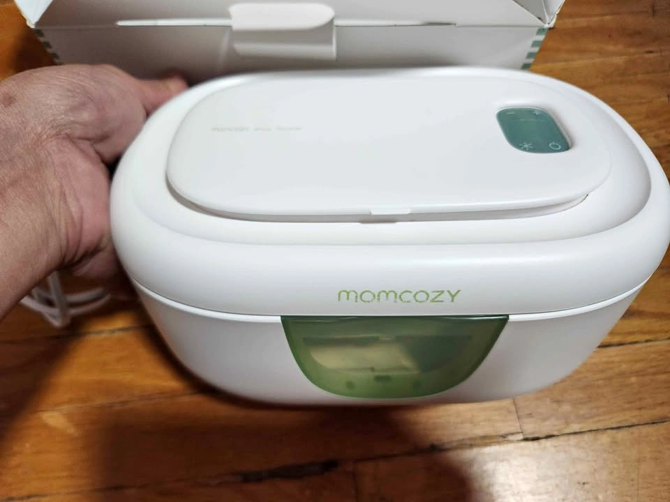 Momcozy wet wipe warmer