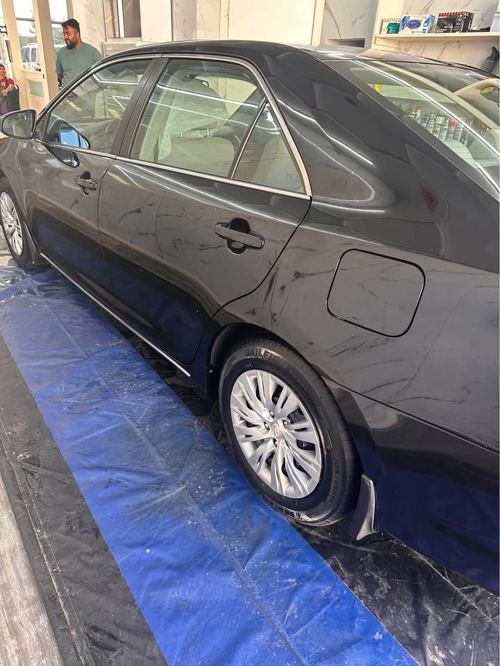 2014 Toyota Camry - photo 2