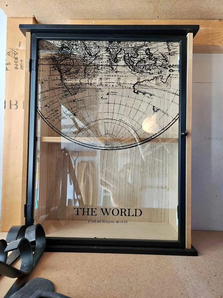 Key hanging box