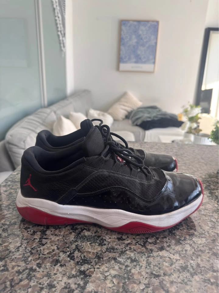 Air Jordan 11 Bred low CMFT - photo 2