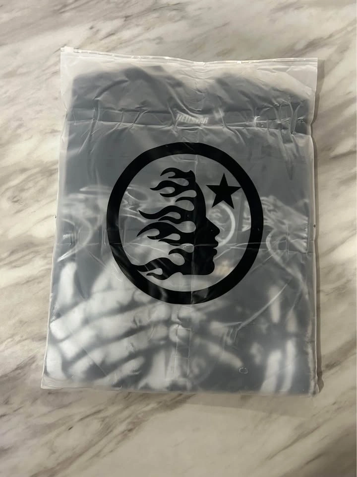 black Hellstar "No Evil" t-shirt size large - photo 3