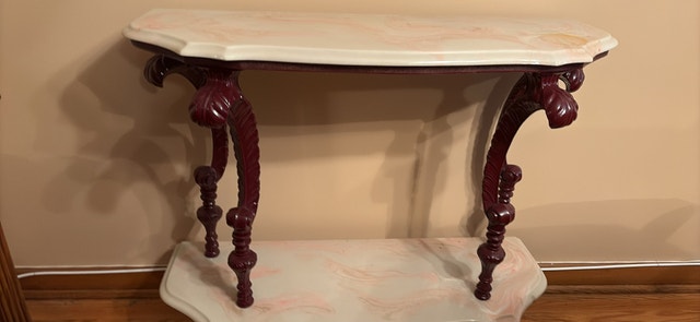 console table - photo 2