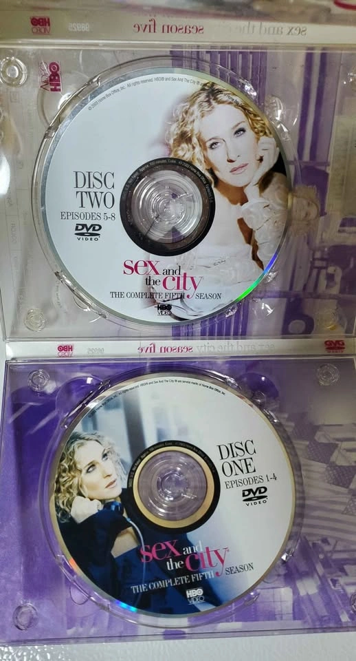 Sex and the City: The Complete Fifth Season DVD - photo 3