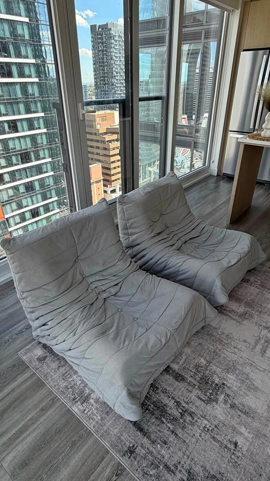 Tufted Floor Lounge Chairs