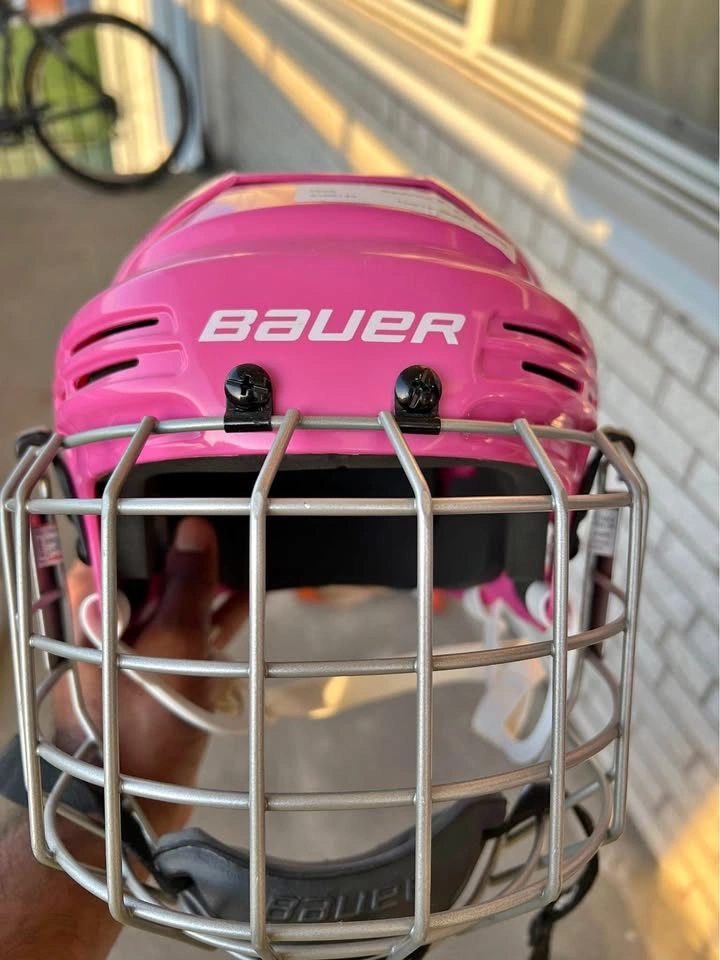 Bauer BHH2100 Hockey Helmet + CCM AS550 Skates Bundle