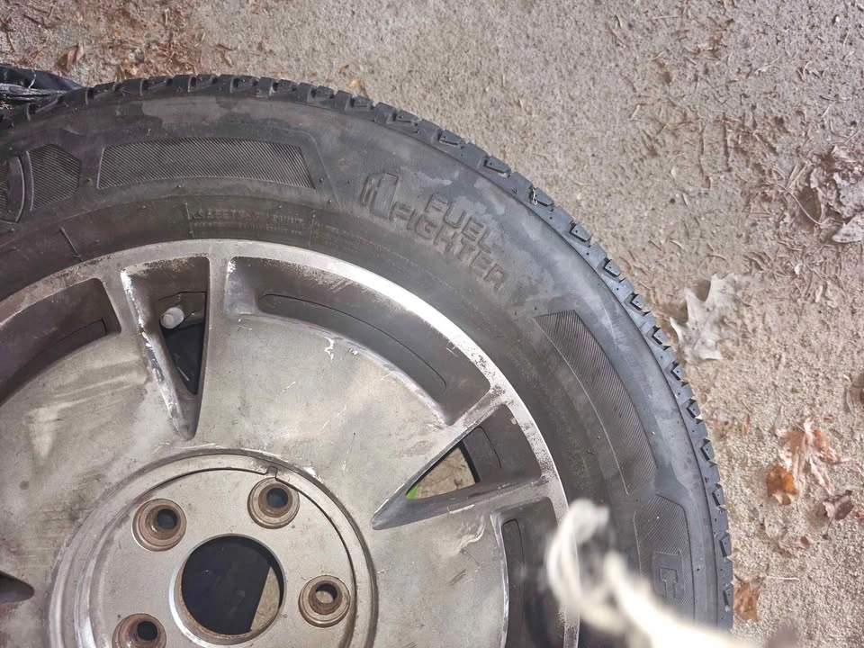 4 Firestone Champion Tires on Steel Rims 195/65R15 Honda Civic - photo 4