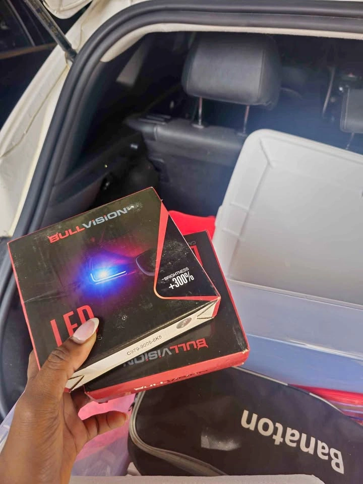 BullVision LED Headlight Bulbs 9005/HB3 – Brand New