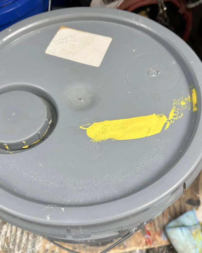 Paint Full Pail Latex Semi Gloss - Yellow - photo 2