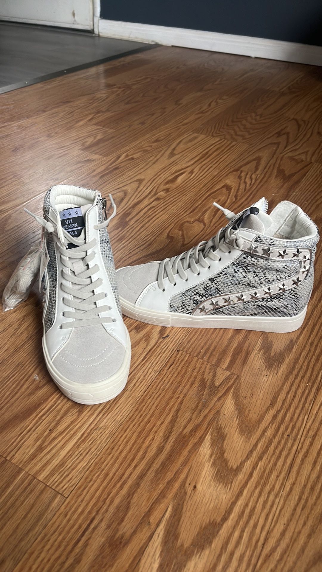 Vintage Havana high top sneakers BRAND NEW