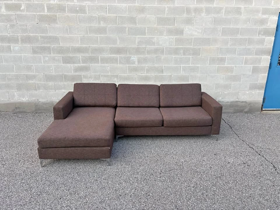 Grey Sectional Couch with Large Chaise
