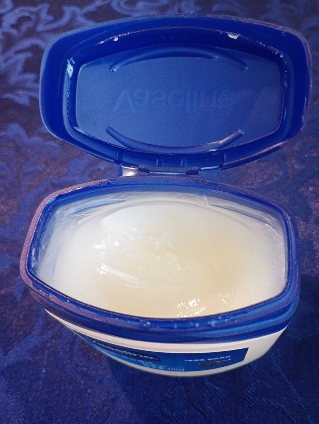 Vaseline - photo 2