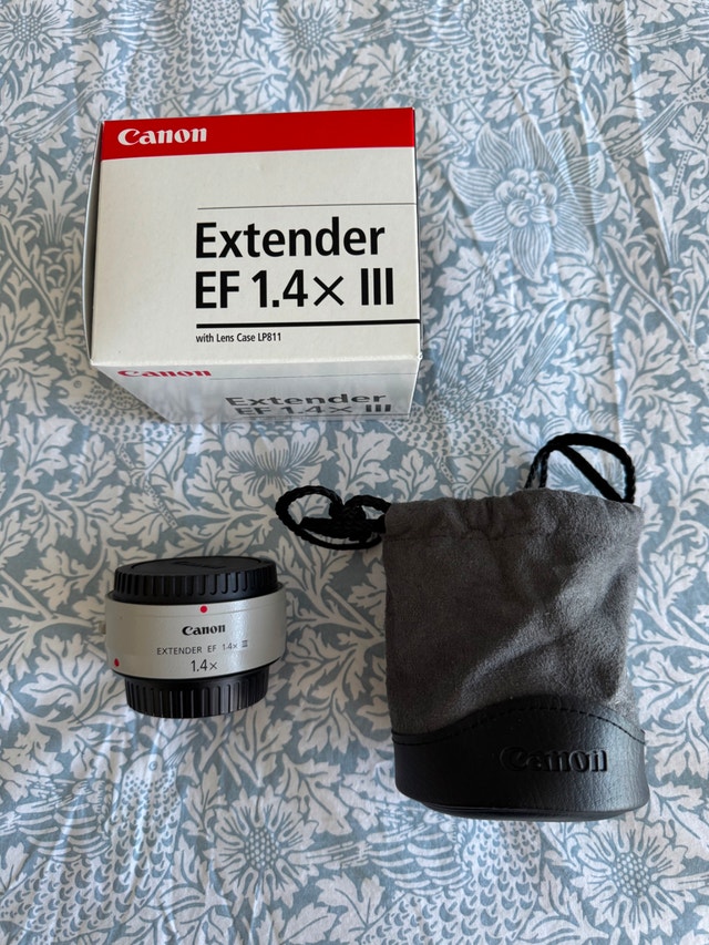 Canon EF 1.4 x III Extender - NEW, unused