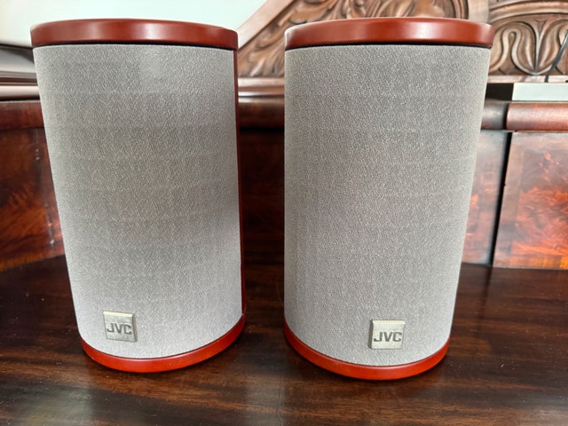 JVC SP-FSSD9 Compact Stereo Speakers