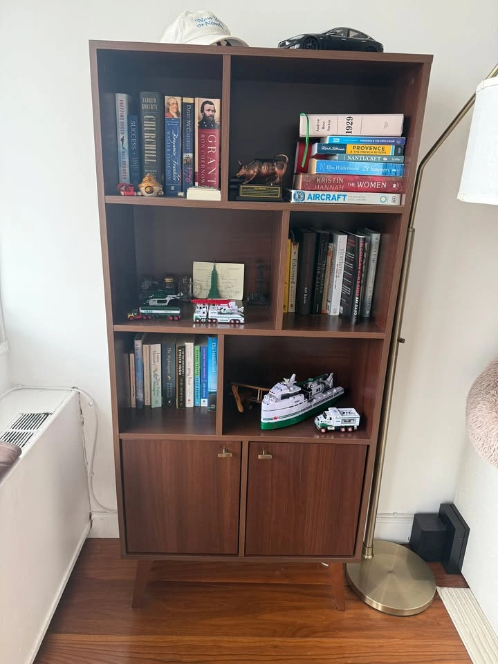 Mid-Century Modern Bookcase — Walnut w/ Brass Knobs - photo 3