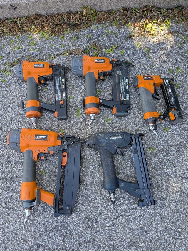 Ridgid Mobil Air Compressor - photo 3
