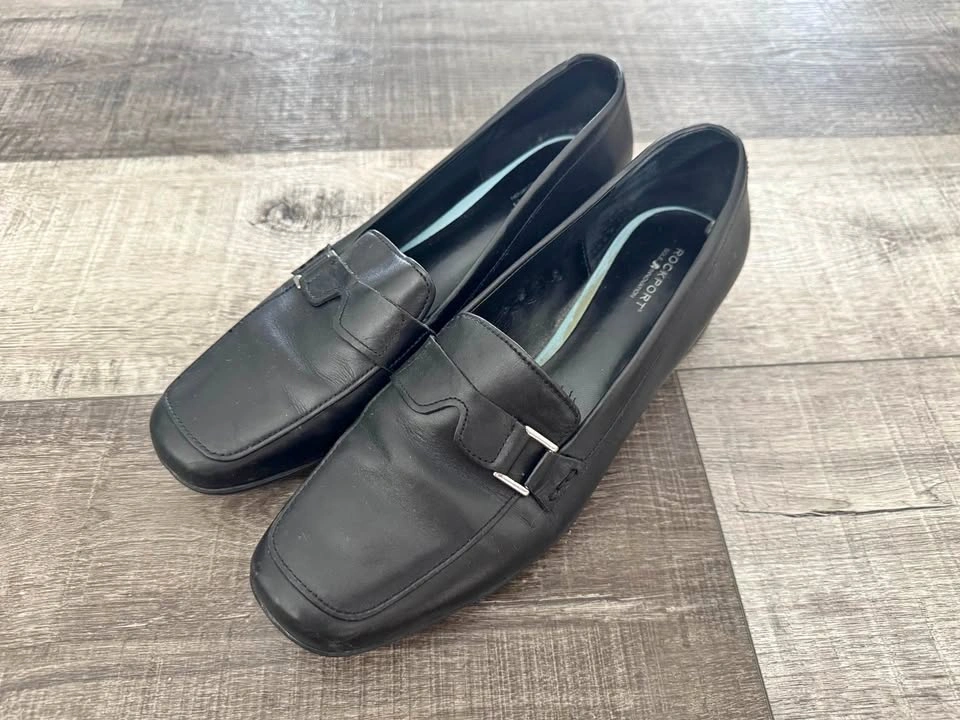 Women’s Rockport Leather Shoes Slip Ons Flats Size 10
