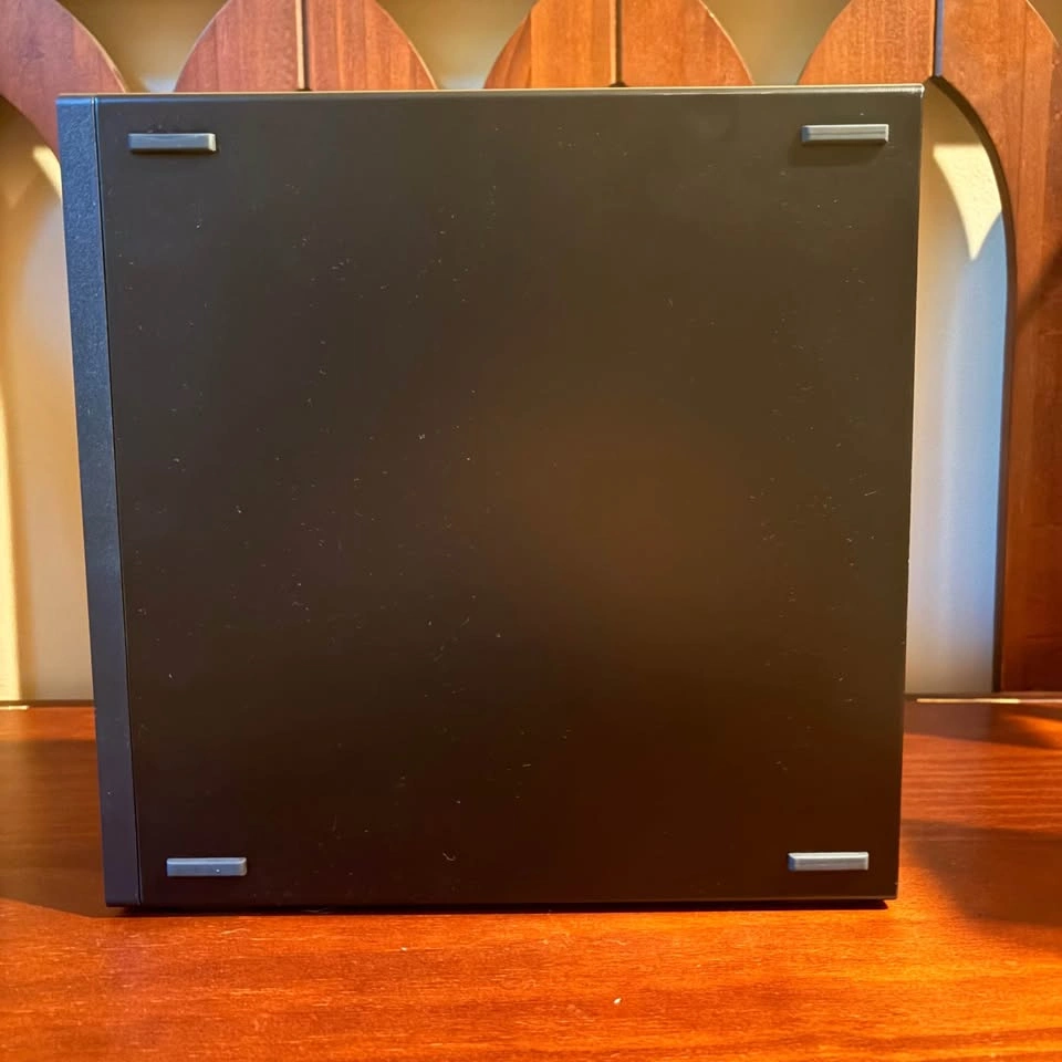 Dell OptiPlex 7090- Like New - photo 3
