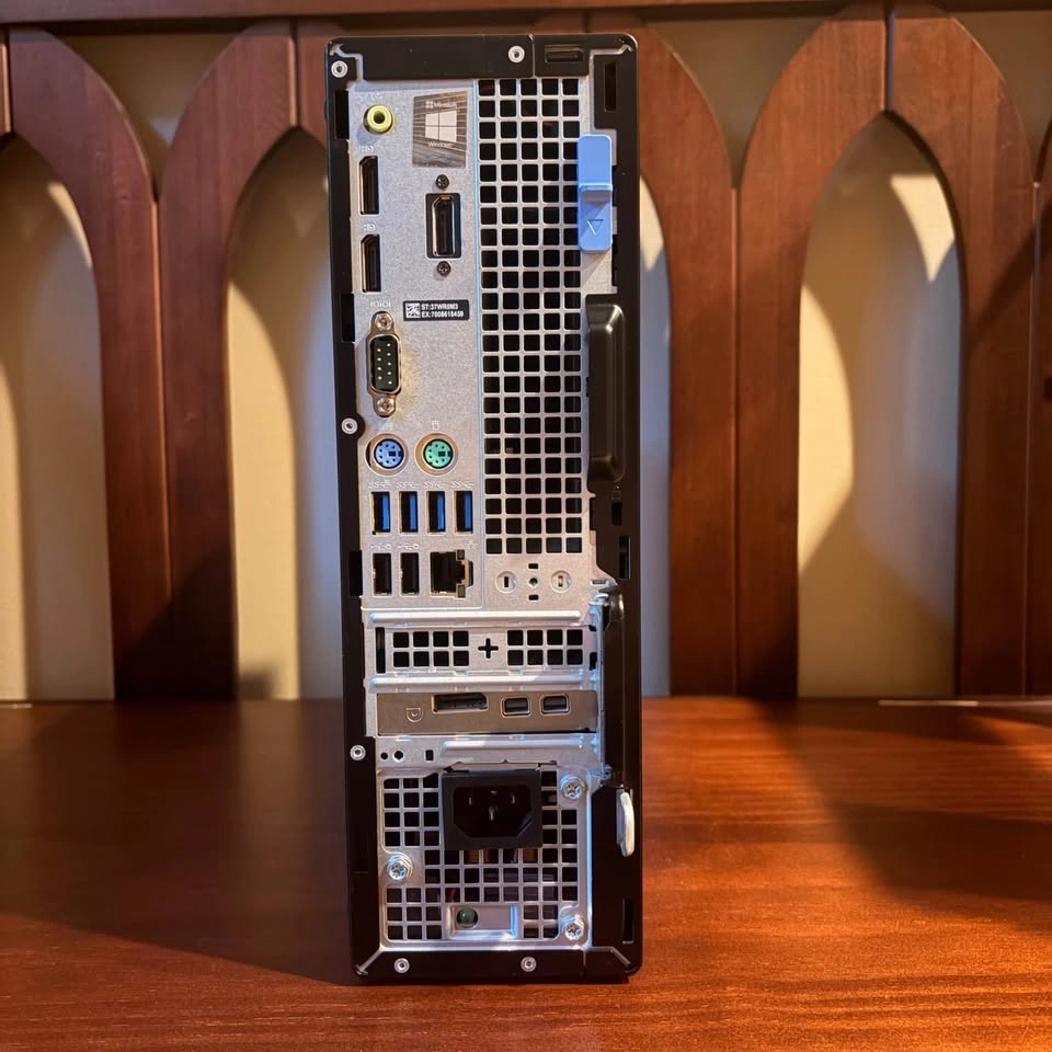 Dell OptiPlex 7090- Like New - photo 4
