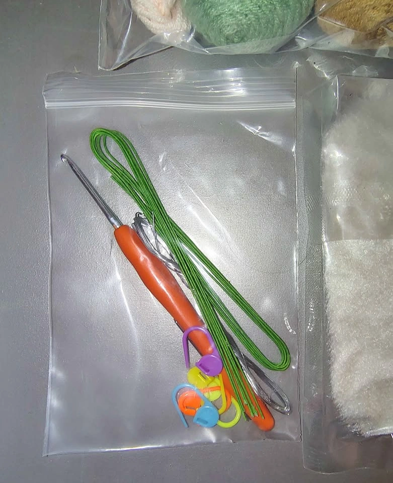 Crochet Thread Handicrafts Sunflower Potted Plant Kit M28 - photo 4