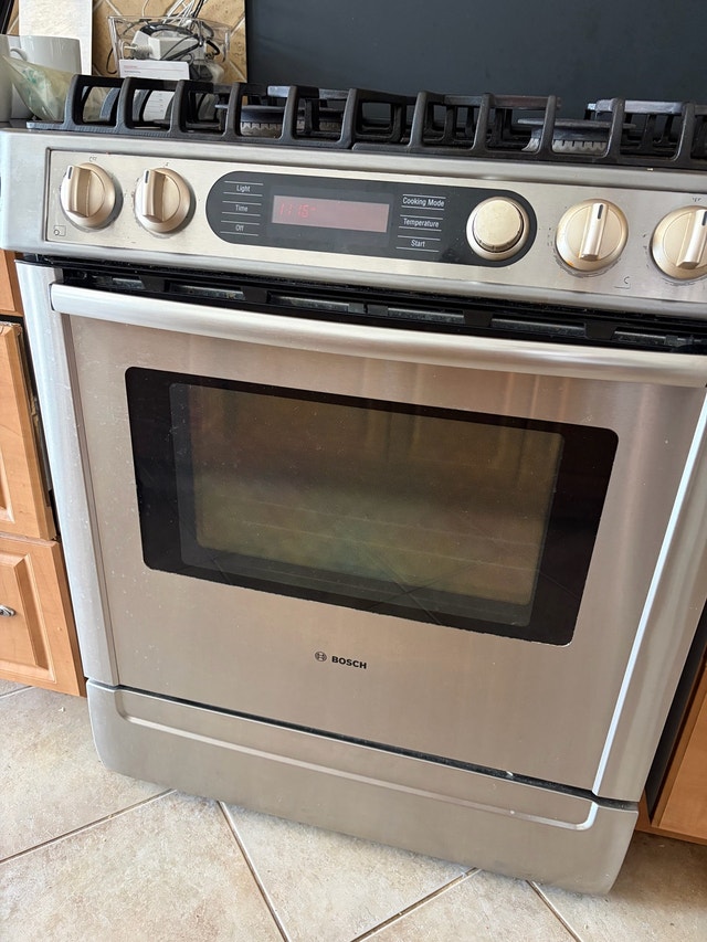 Bosch Gas Range