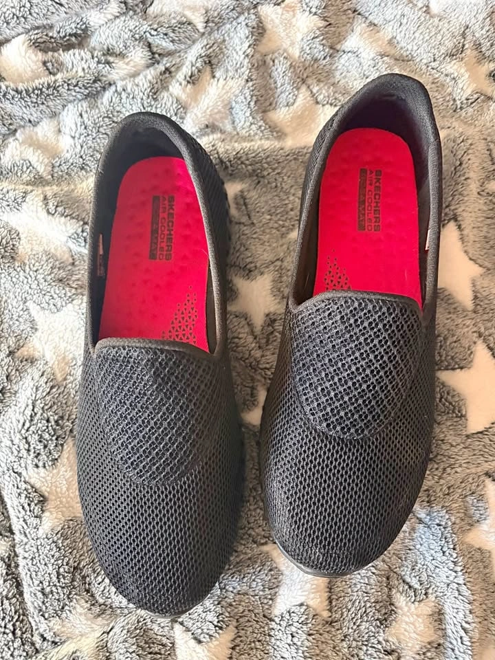 Skechers GoWalk Joy Women's Size 8