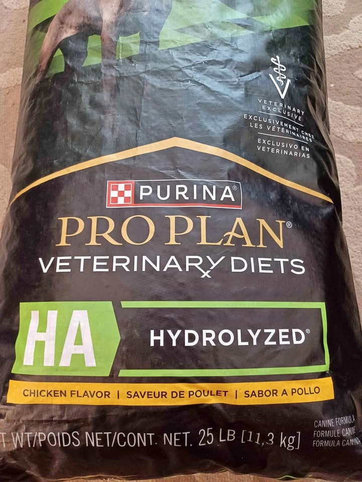 Purina Hydrolyzed Chicken Dog Food 25lbs