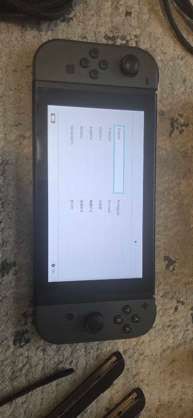 Nintendo Switch 1 - Good Condition - photo 2