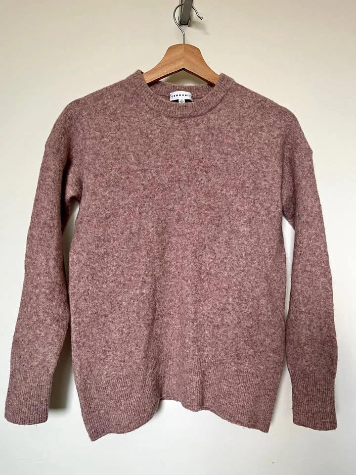 Aritizia Pink Community Sweater