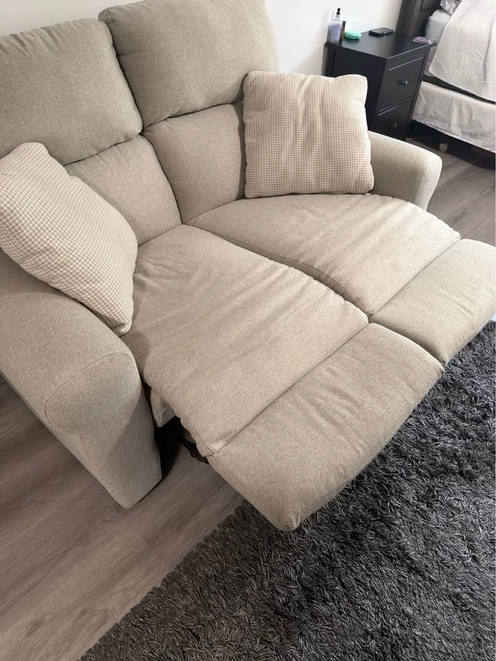 Double Recliner - photo 2