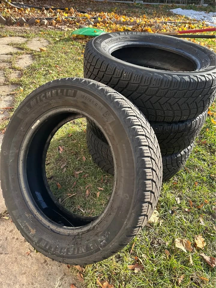 Michelin Winter tires 185 65 R15 - photo 3