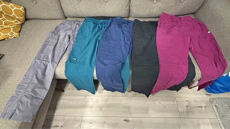 Scrubs Pants Size Small