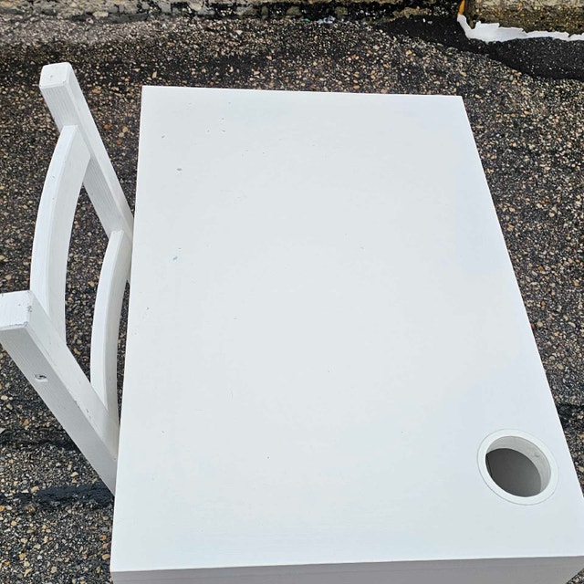 Delivery Available: Study Table and Chair - photo 4