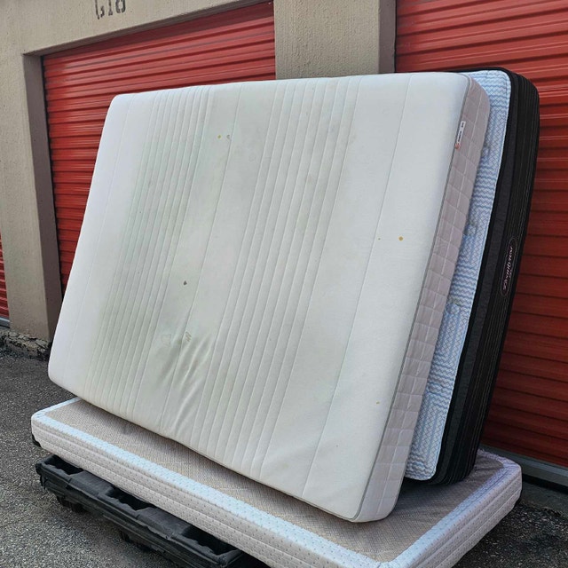 Delivery: Queen Size Mattress