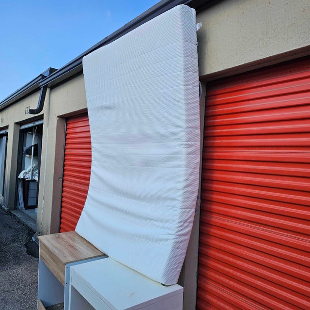 Delivery: Queen Size Mattress for sale - photo 2