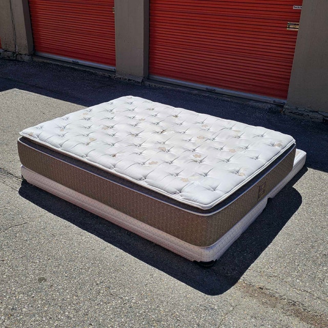 Delivery: Queen Size Mattress