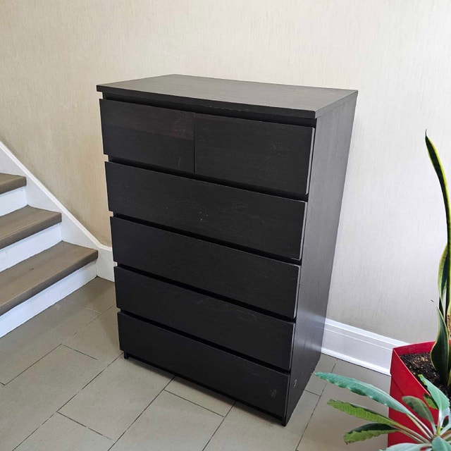 Delivery Available: Malm Dresser 6 Drawer - photo 2