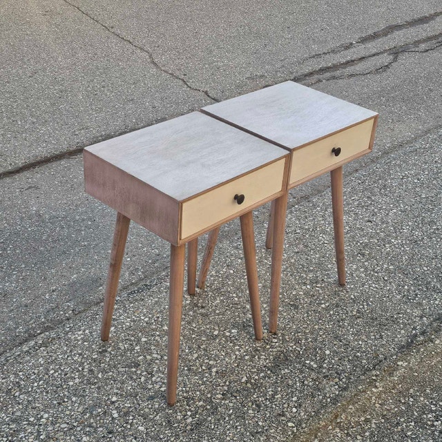 Delivery Available: 2 Bedside tables - photo 2