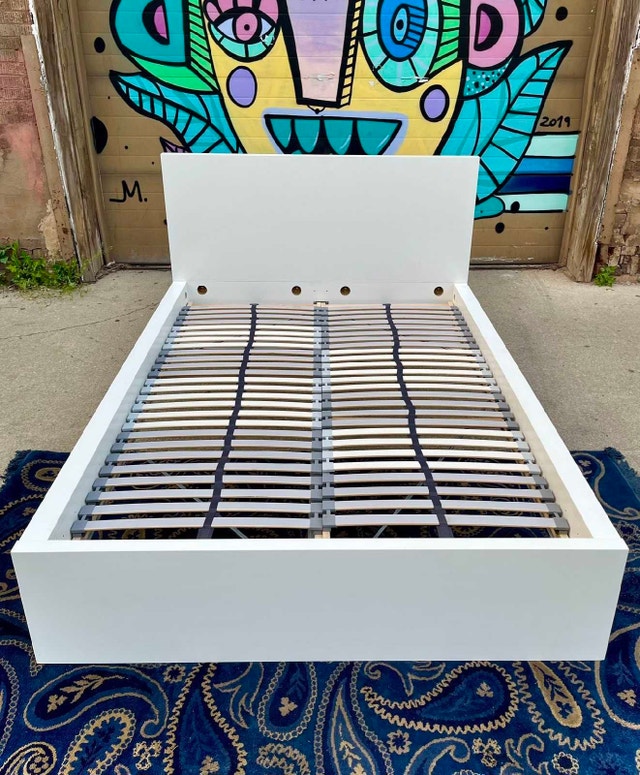 Full Size/Double Bed frame and mattress