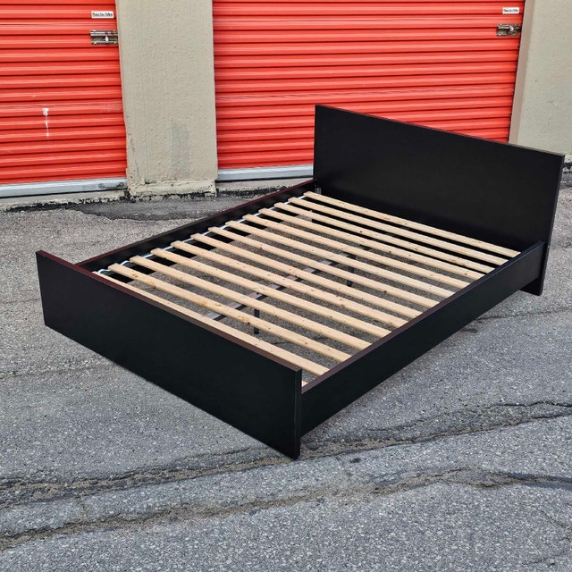 Queen Size bed frame for sale - photo 2