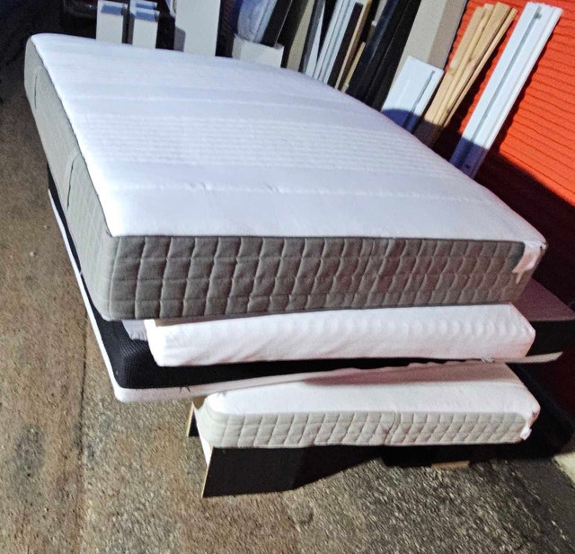 Queen Size Mattress For Sale
