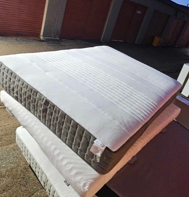 Queen Size Mattress For Sale - photo 3