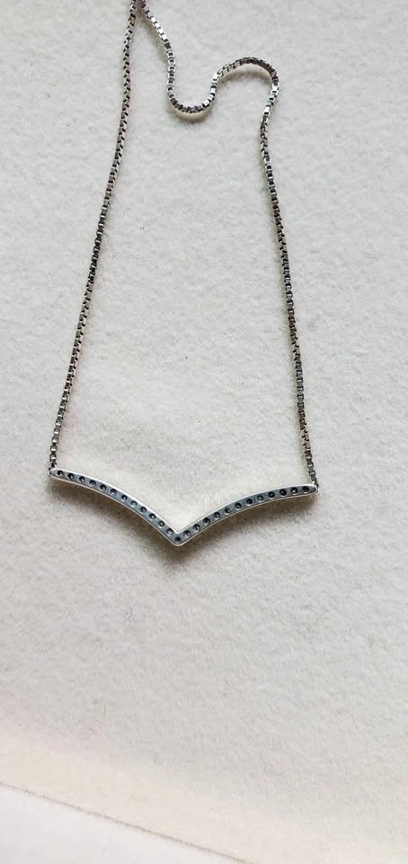 Pandora Chevron Necklace - photo 2