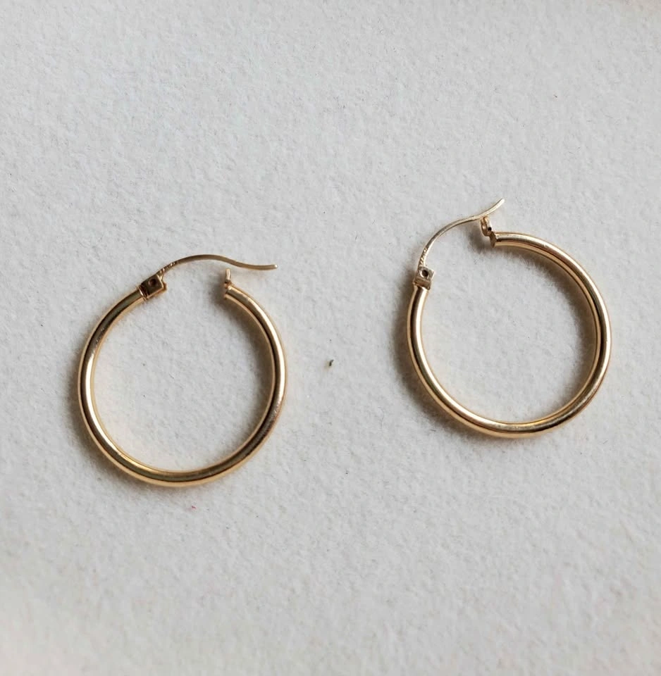 10K /14K Solid Gold Hoop Earrings • 1.47g • 22mm - photo 2