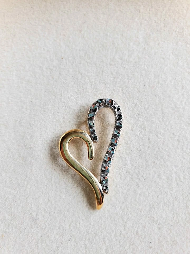 14K Solid Gold Openwork Heart Pendant