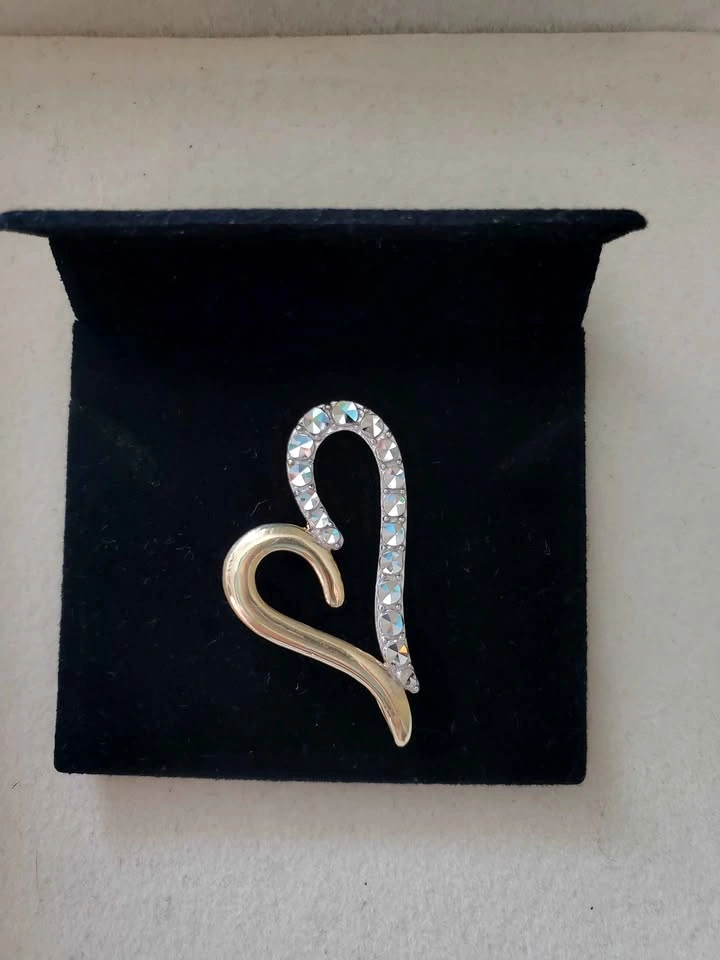 14K Solid Gold Openwork Heart Pendant - photo 3